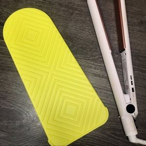 Silicone Flat Iron /Curling Iron Sleeve
